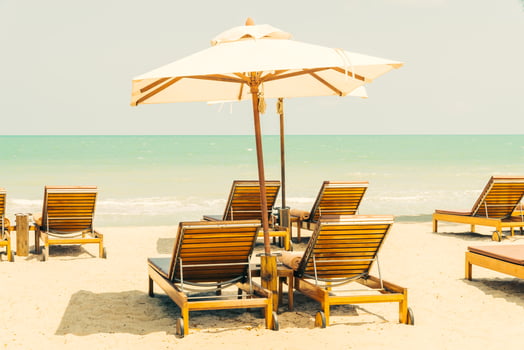 The sand is light brown photo