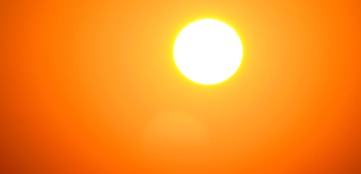 bright sun at sunrise panorama photo