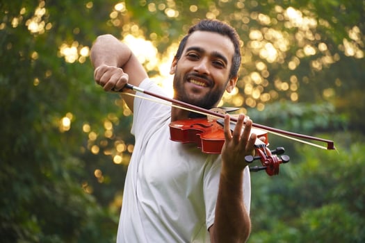musician playing violin. Music and musical tone concept. photo