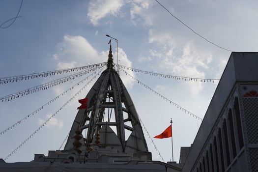jhandewalan temple image outdoor shoot photo