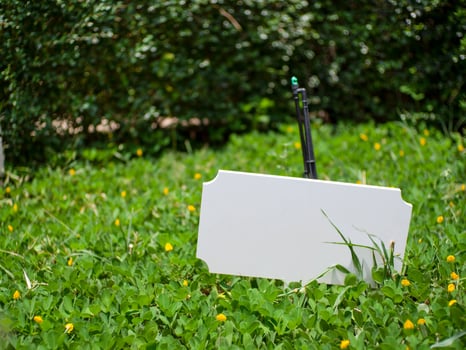 label and nature photo