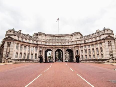 HDR Admiralty Arch in London photo