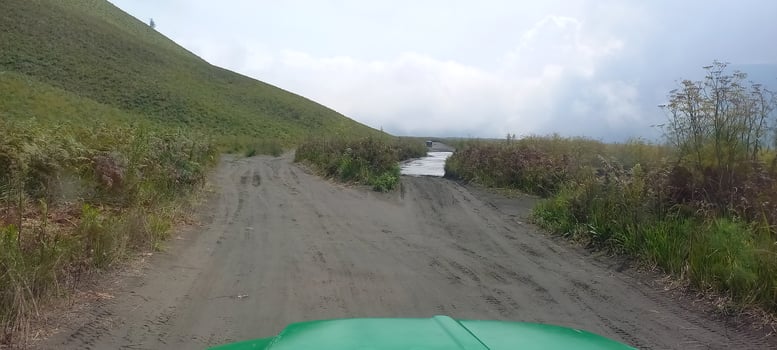 See the natural beauty of Mount Bromo, Indonesia photo