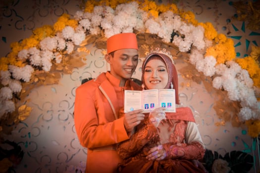 Romantic Indonesian Muslim Bride photo