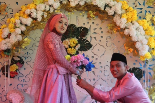 Romantic Indonesian Muslim Bride photo