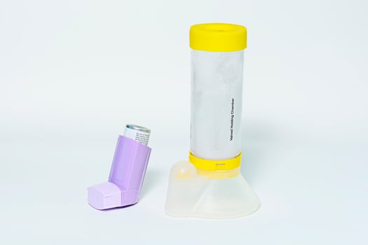 Valved holding chambers photo