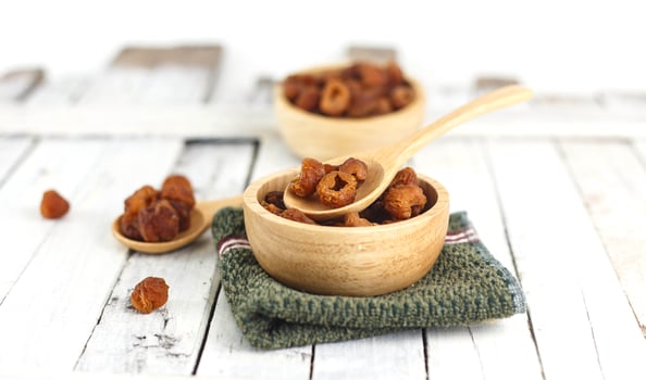 Dry food - dried longan photo