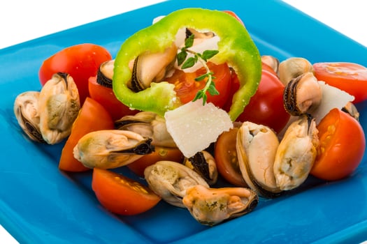Salad with mussels and tomato photo