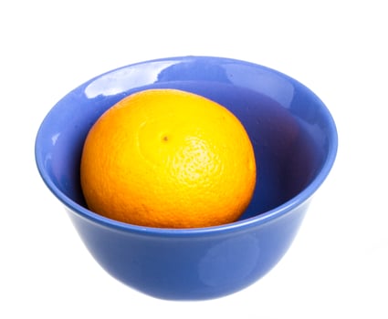 Heap of oranges in the dish photo