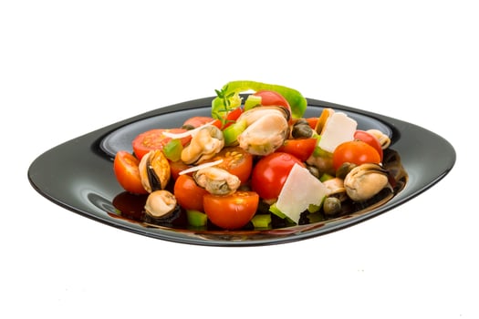 Salad with mussels and tomato photo