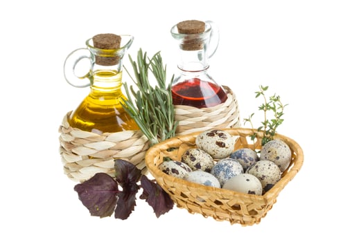 quail eggs in a basket photo