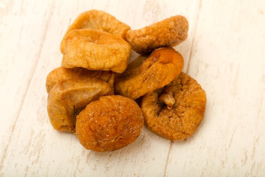 Dry figs dish view photo
