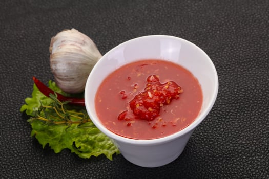 Spicy tomato and garlic sauce photo