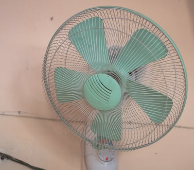 Tosca color wall fan photo