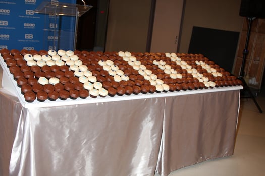 LOS ANGELES, FEB 7 - 6000th Show Cupcakes at the 6000th Show Celebration at The Bold and The Beautiful at CBS Television City on February 7, 2011 in Los Angeles, CA photo