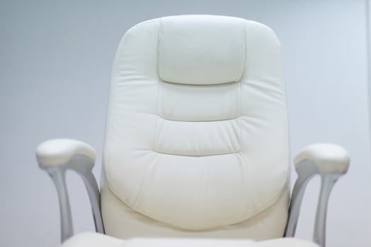 white office chair photo