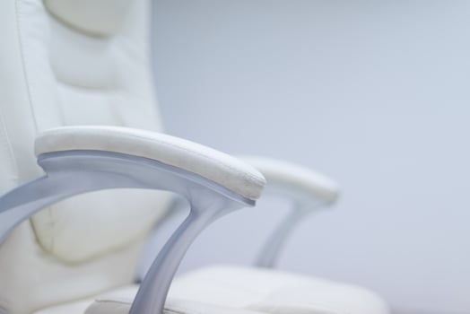 white office chair photo