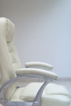 white office chair photo