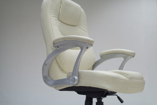 white office chair photo