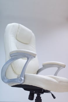 white office chair photo