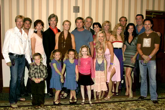 Bold  and  the Beautiful CastBold  and  the Beautiful Fan LuncheonUniversal Sheraton HotelLos Angeles,  CAAug 25, 20072007 Kathy Hutchins   Hutchins Photo