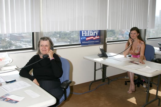 Heather Tom continues to work in her spare time for the Clinton Campaign Hillary Clinton Presidential Campaign LA Headquarters Century City CA April 24 2008 photo