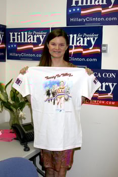 Heather Tom continues to work in her spare time for the Clinton Campaign Hillary Clinton Presidential Campaign LA Headquarters Century City CA April 24 2008 photo
