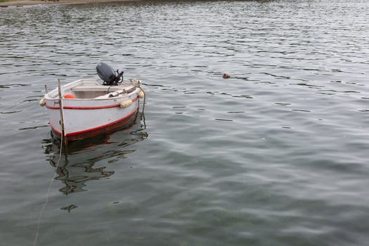 Artisanal fishing boat, local fishing, inshore fishing, inshore fishing photo