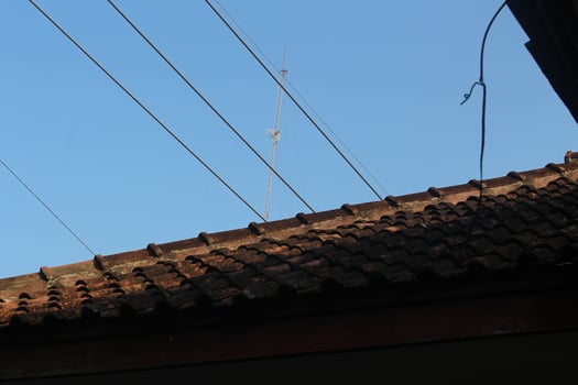 A blue sky photo