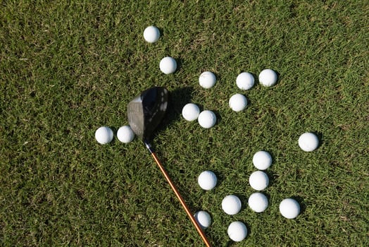 golf balls background photo