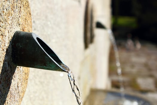 Fountain of water photo
