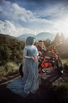 young indonesian couple photo