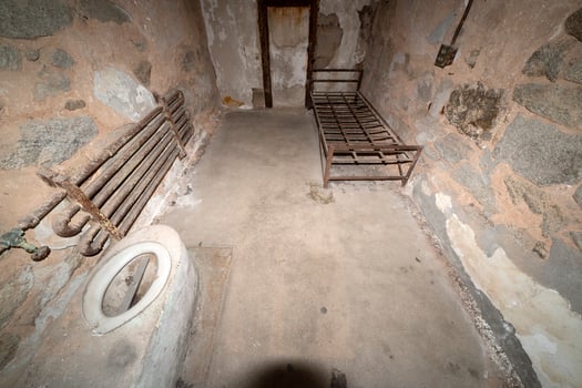 old philadelphia abandoned penitentiary photo