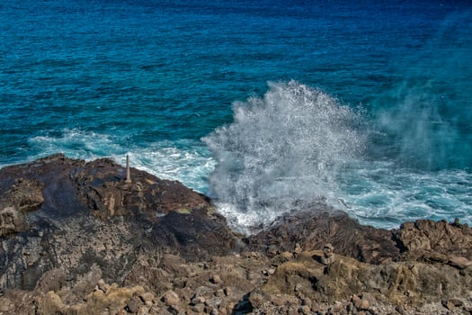 blow hole in hawaii oahu photo