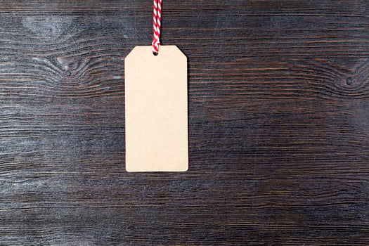 a paper tag photo