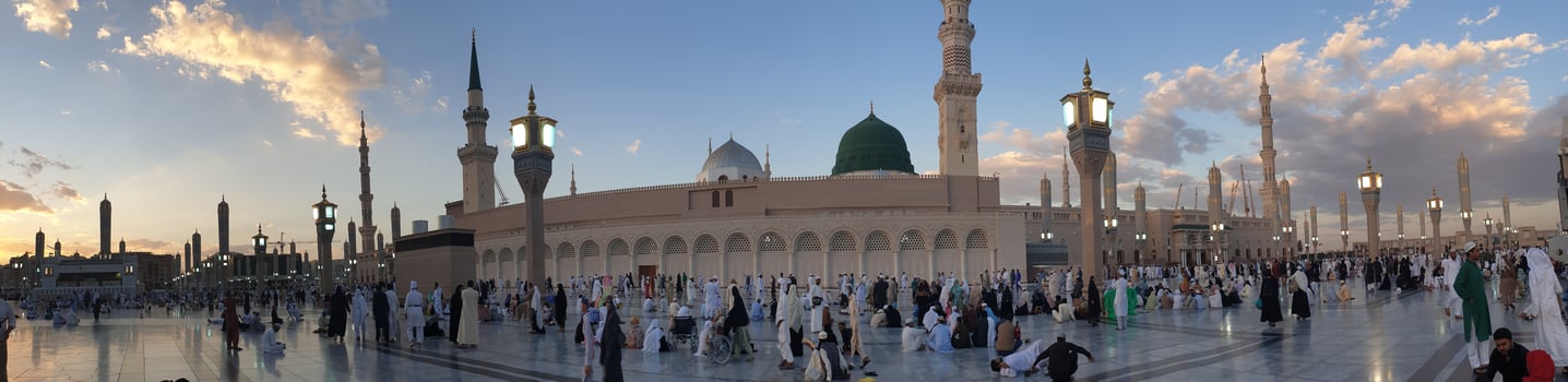 Masjid Al- Haram, Al-Masjid an-Nabawi Medina, Saudi Arabia photo