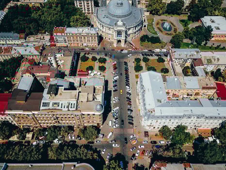 Photo of a big city from a bird's-eye view.