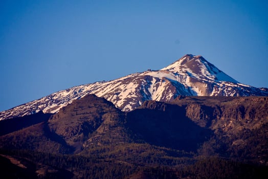 Scenic mountain landscape photo
