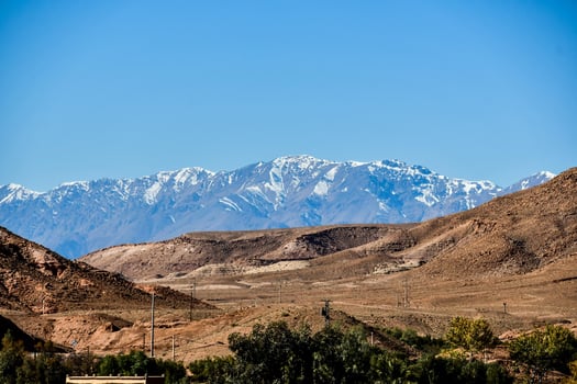 Scenic mountain landscape photo