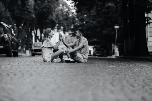 Couple outdoor portrait photo