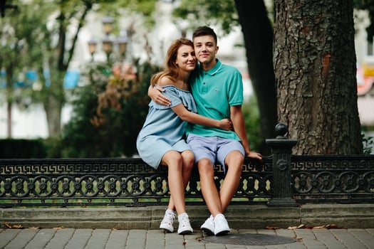 Couple outdoor portrait photo