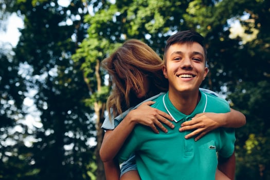Couple outdoor portrait photo