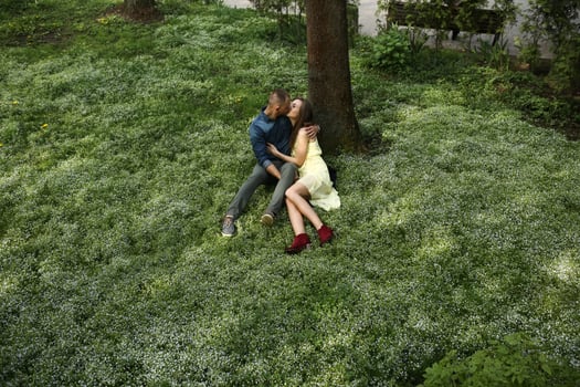 Couple outdoor portrait photo