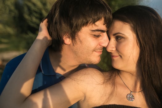 Couple pregnancy portrait photo