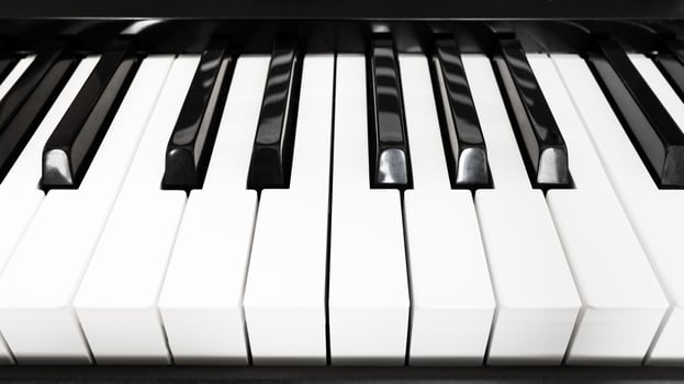front view keyboard of digital piano photo