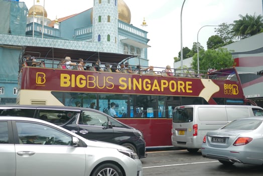 Singapore, 1 june 2022. singapore big bus for tourist photo