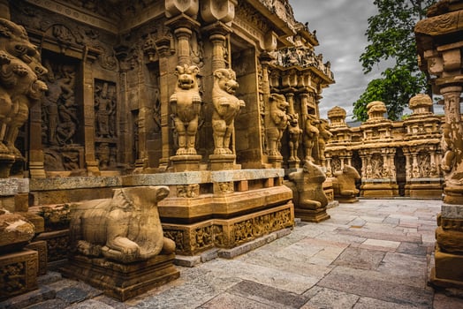 Beautiful Pallava architecture and exclusive sculptures at The Kanchipuram Kailasanathar temple, Oldest Hindu temple in Kanchipuram, Tamil Nadu - best archeological sites in South India photo