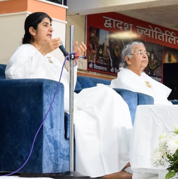 New Delhi, India, October 16 2022 - BK Shivani during meditation session, Shivani Verma, better known as BK Shivani, is a teacher in the Brahma Kumaris spiritual yoga and meditation movement of India photo