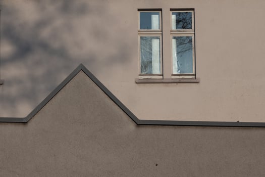 windows of a building in the city photo