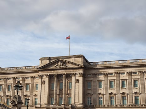 Buckingham Palace in London photo